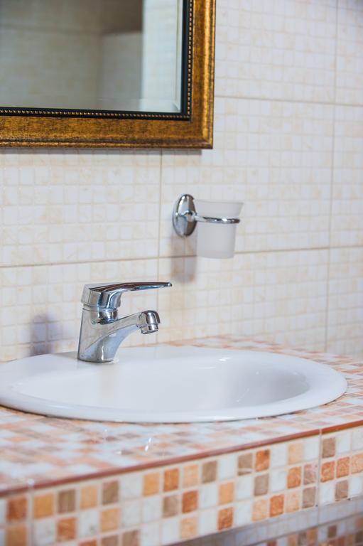 Kamares House Apartments & Studios Вурвуру Екстериор снимка
