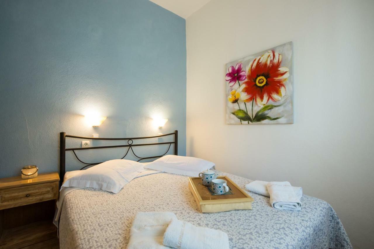 Kamares House Apartments & Studios Вурвуру Екстериор снимка
