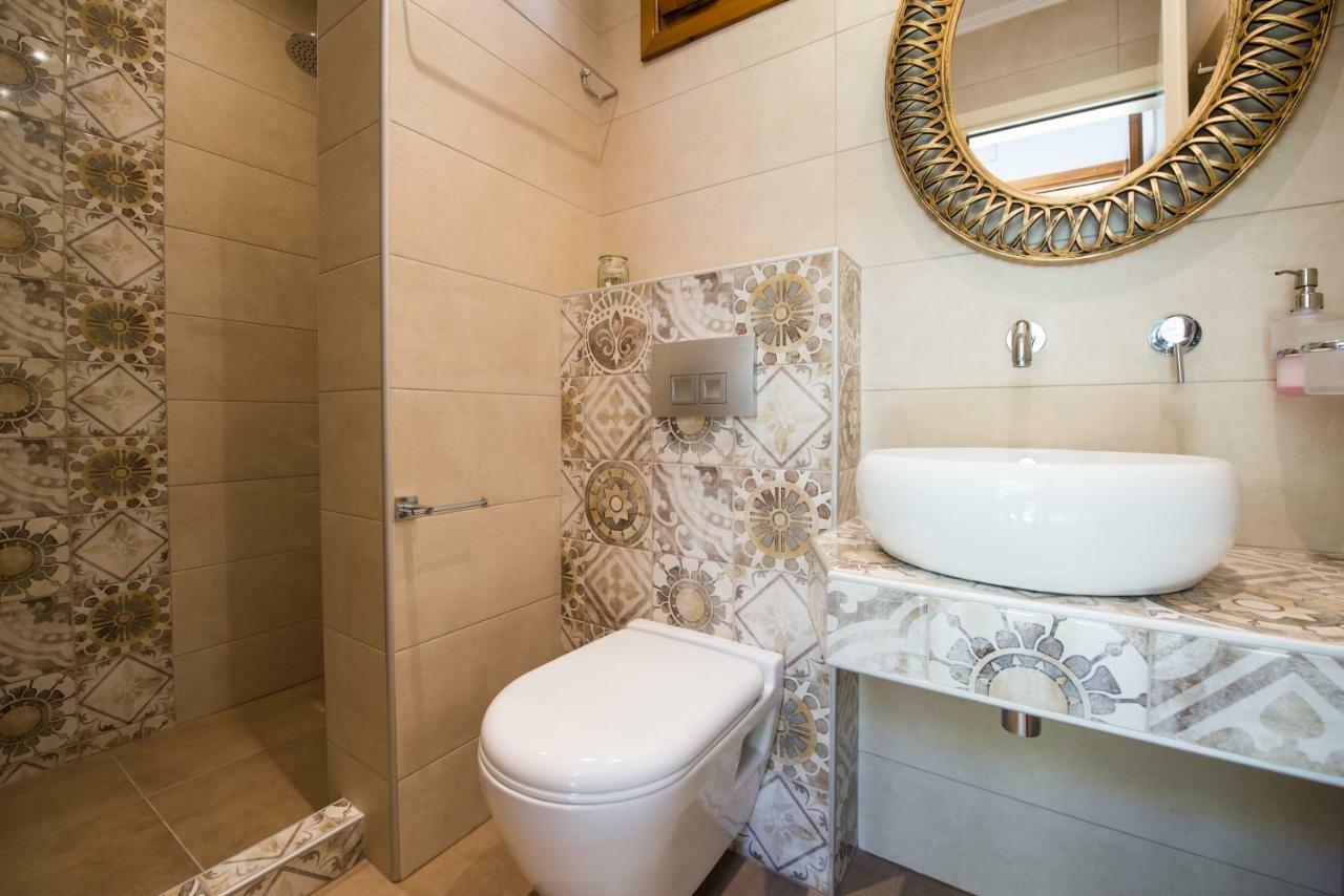 Kamares House Apartments & Studios Вурвуру Екстериор снимка
